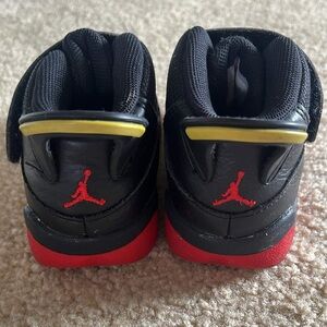 Nike Air Jordan 6 Rings Toddler Sz 8C Black Red Shoes
